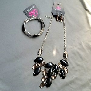 Paparazzi jewelry